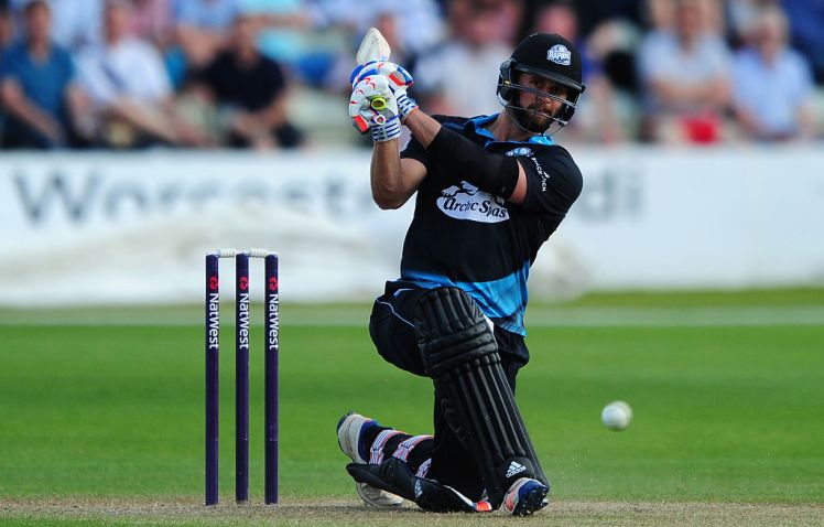 Worcestershire's Whiteley hits six sixes in an over
