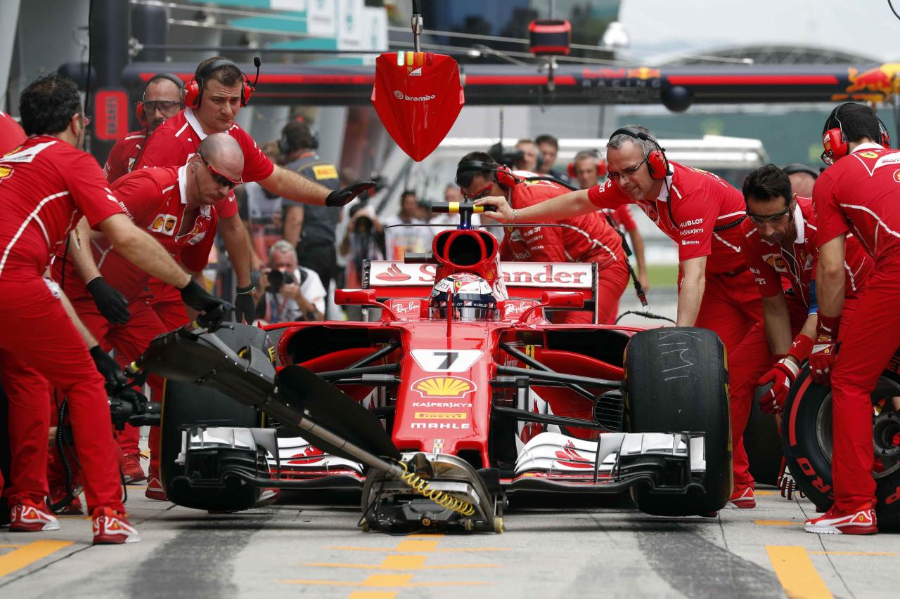 Raikkonen keeps Ferrari top in final Malaysia Grand Prix practice