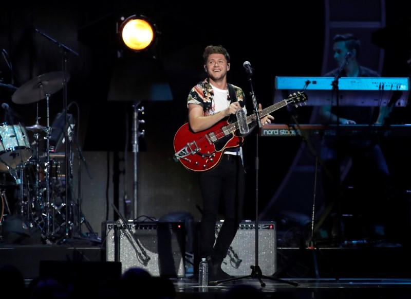 Niall Horan lands first solo No. 1 album on Billboard