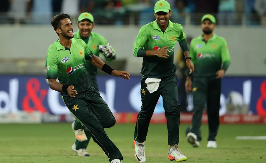 All-round Pakistan ease past Sri Lanka in first ODI