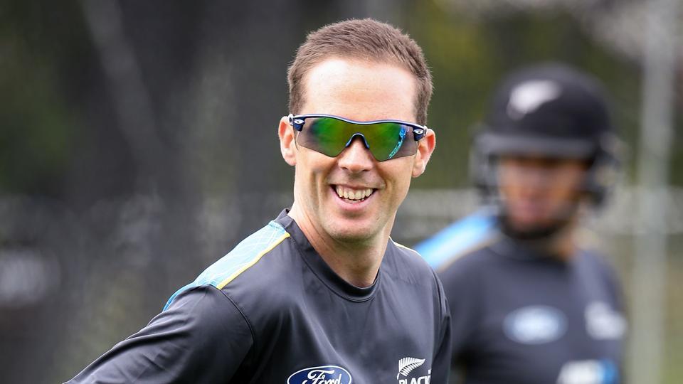 NZ spinner Astle out of India tour, replaced by Sodhi