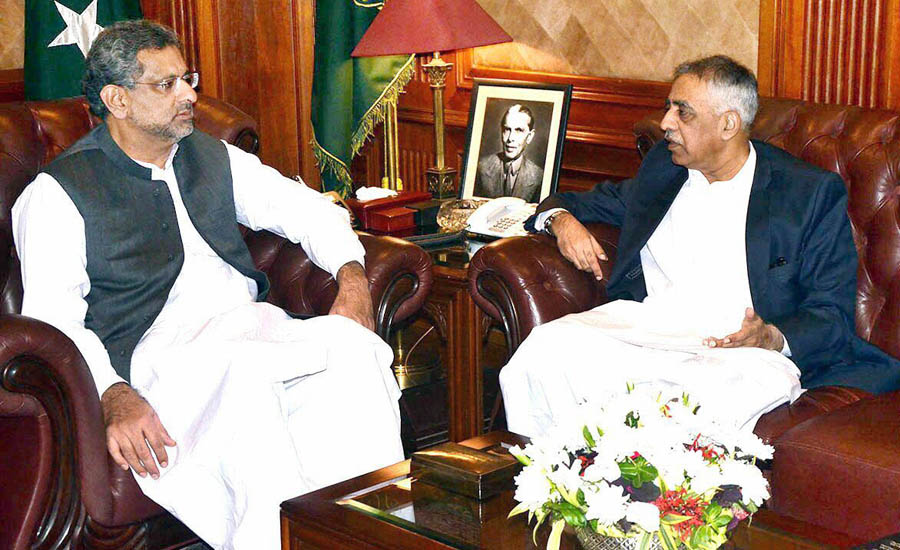 PM Abbasi meets Sindh Governor Muhammad Zubair