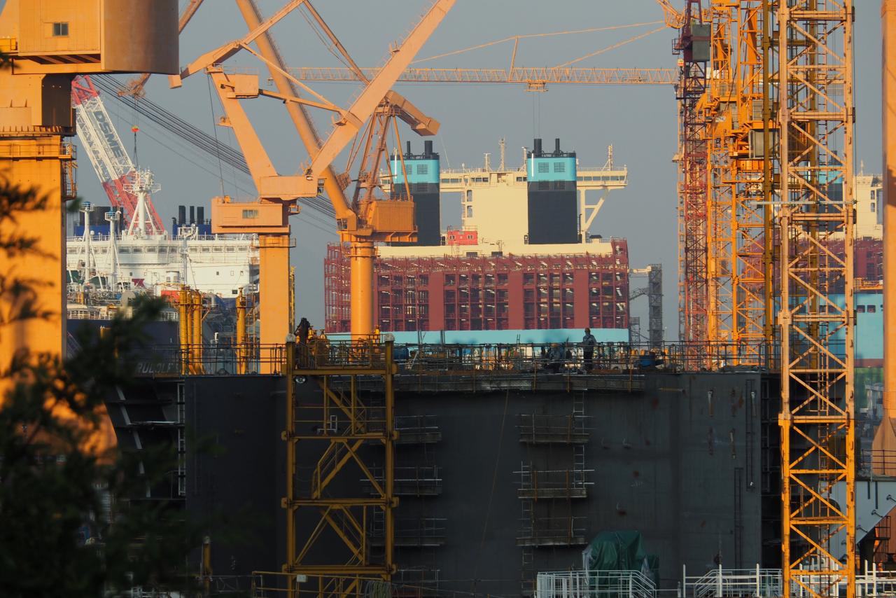 Back from the abyss - South Korea's shipbuilders begin ascent to growth