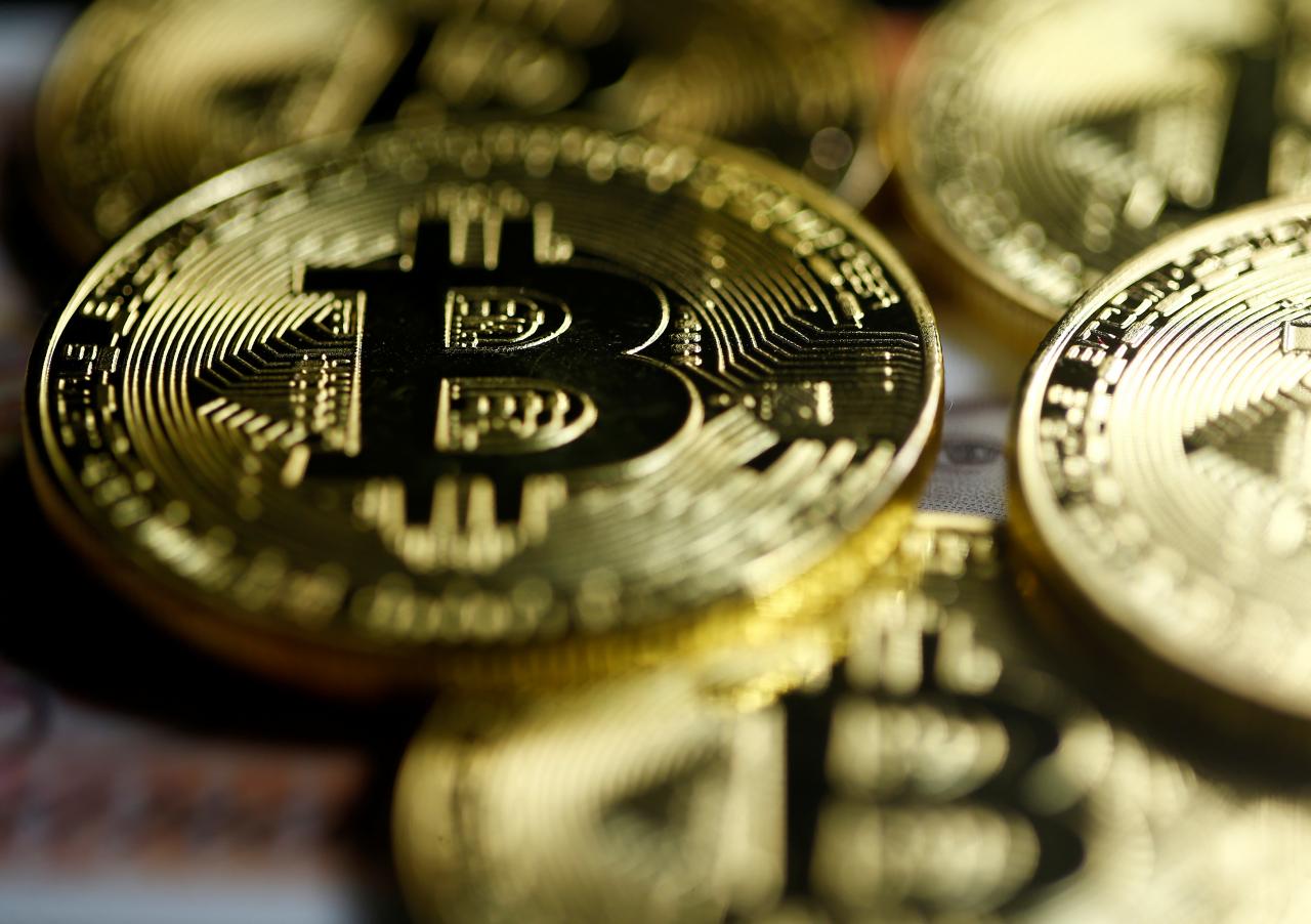 Bitcoin skyrockets above $7,000 for first time ever