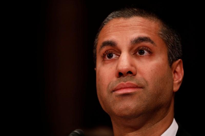 FCC plans to vote to overturn US net neutrality rules in December