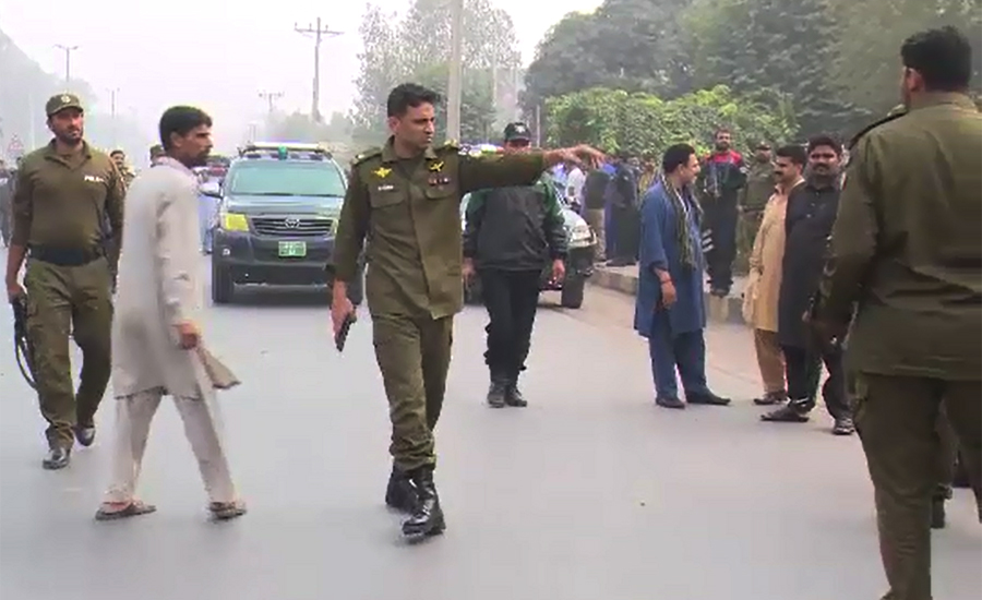 Dacoit killed, cop injured in Faisalabad encounter