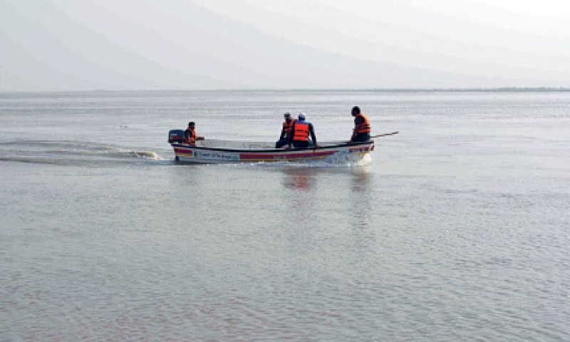 18 devotees die as two boats capsize near Thattha