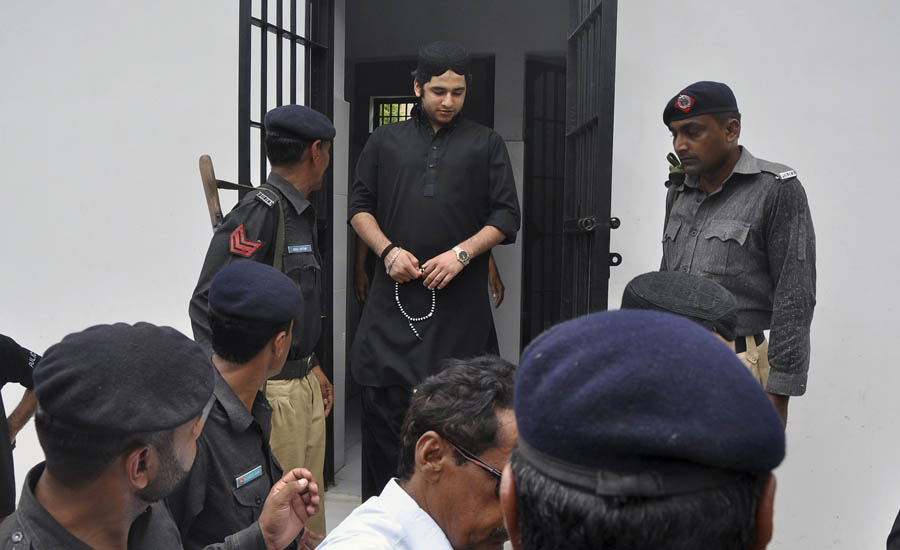 Shahzeb Murder Case: Shahrukh Jatoi, others handed over to Sindh Police
