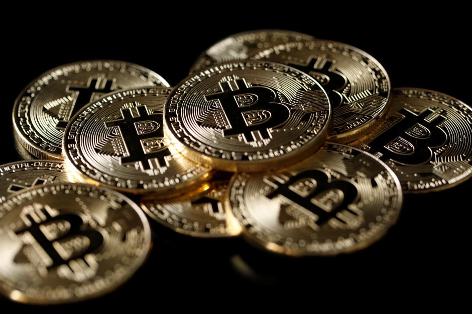 Bitcoin drops after dramatic gains ahead of futures launch