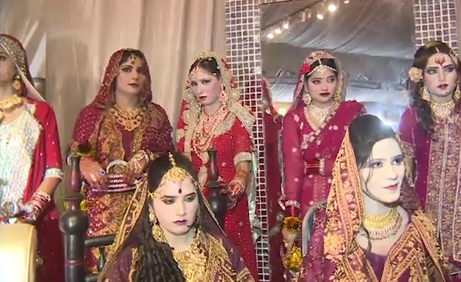 92 couples tie the knot at Gujranwala mass wedding