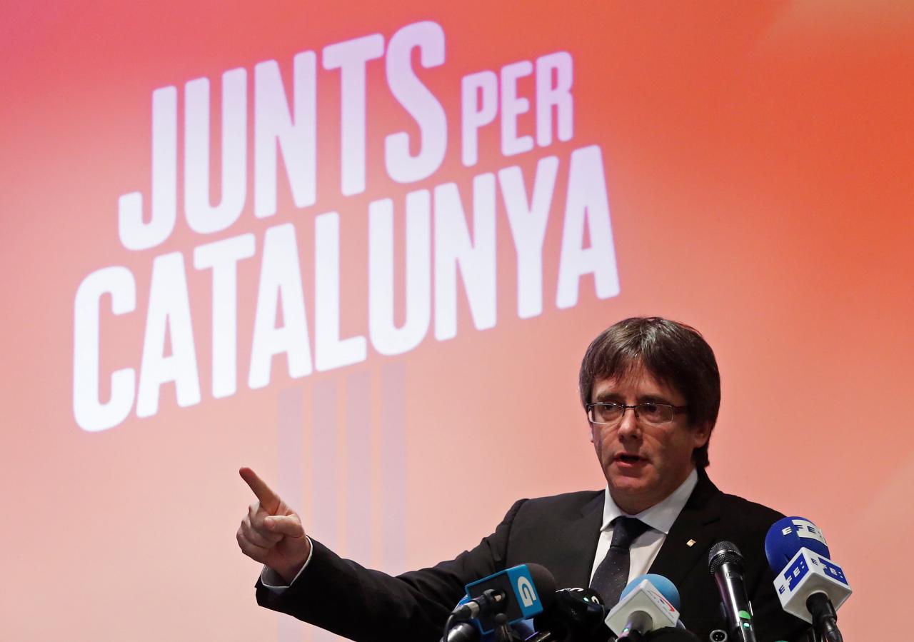 Spain withdraws international arrest warrant for Catalonia former politicians