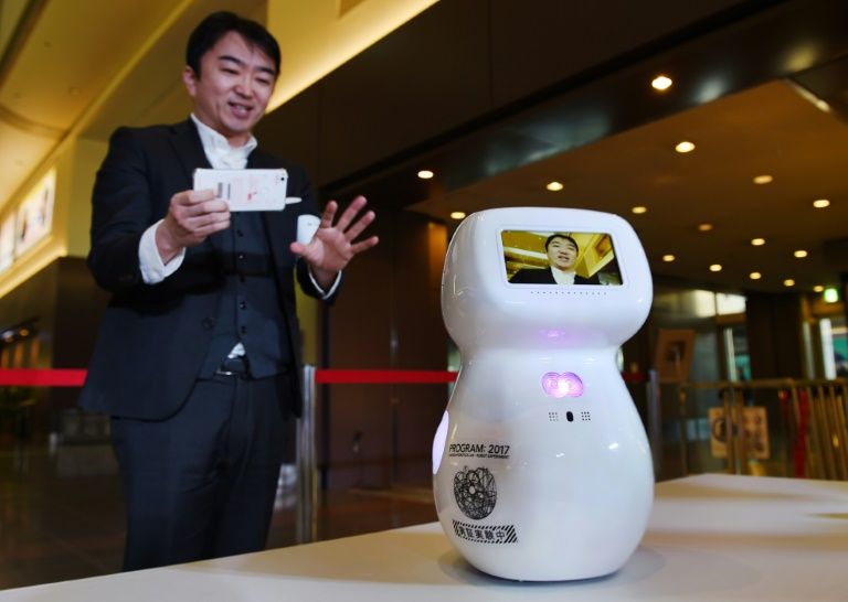 Tokyo airport to be 'scattered' with robots for 2020 Olympics