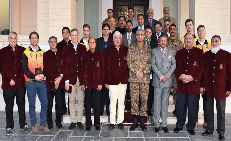 International hockey players call on COAS Gen Qamar Bajwa