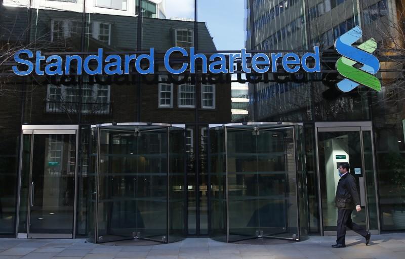 Standard Chartered creates fintech investment unit