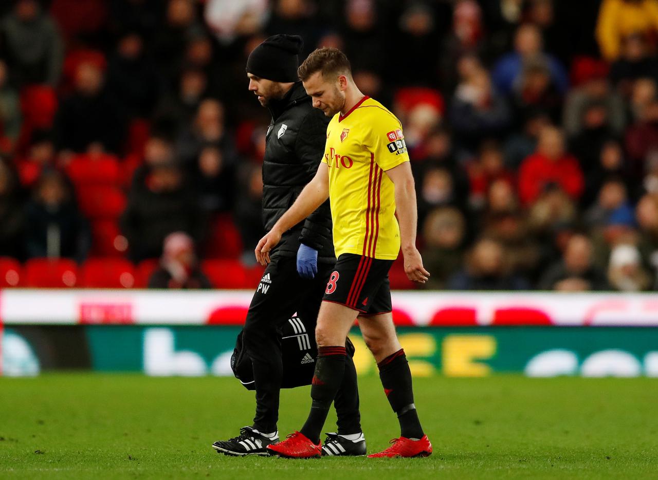 Watford to take late call on Cleverley for Chelsea game