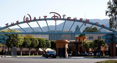 Alibaba signs deal to offer Disney shows on video platforms