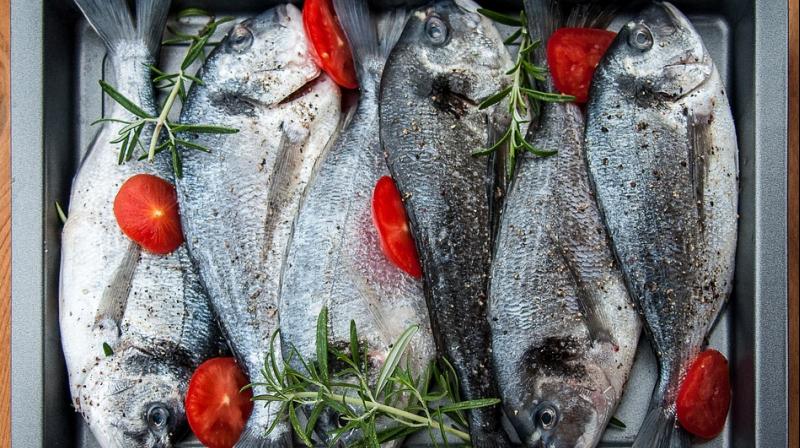Eating grilled or well-done meat, fish tied to high blood pressure risk