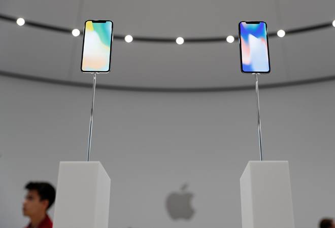 Apple is developing own MicroLED screens: Bloomberg