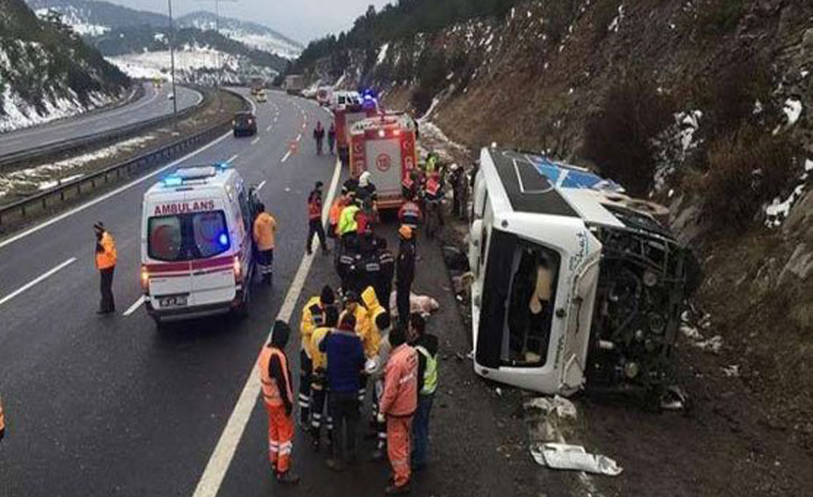 Pakistanis among 17 migrants die in Turkey minibus accident