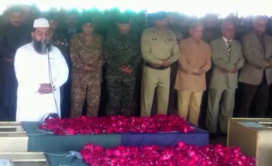 Funeral prayer of cops martyred in Raiwind blast offered
