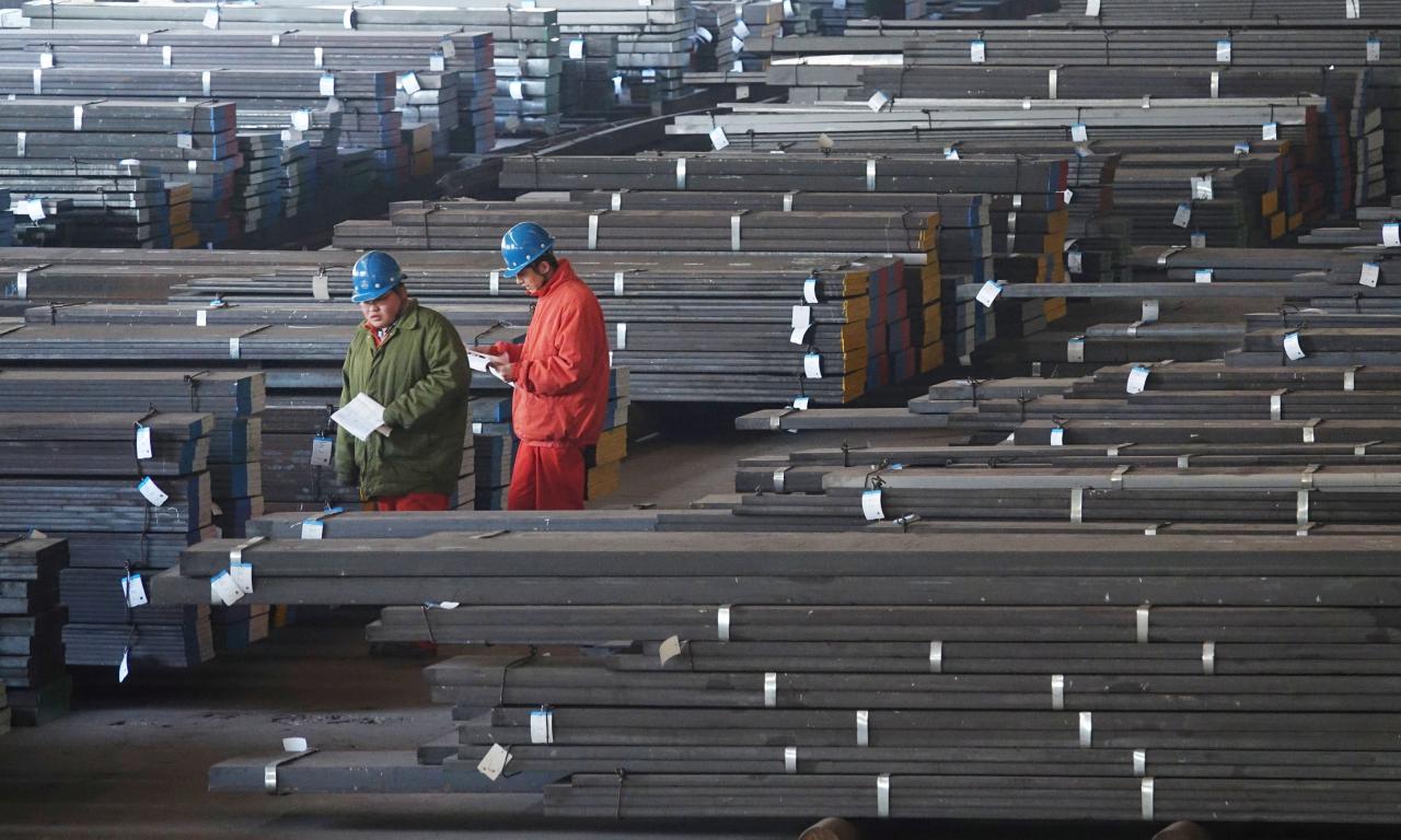 China's manufacturing growth seen picking up slightly in March