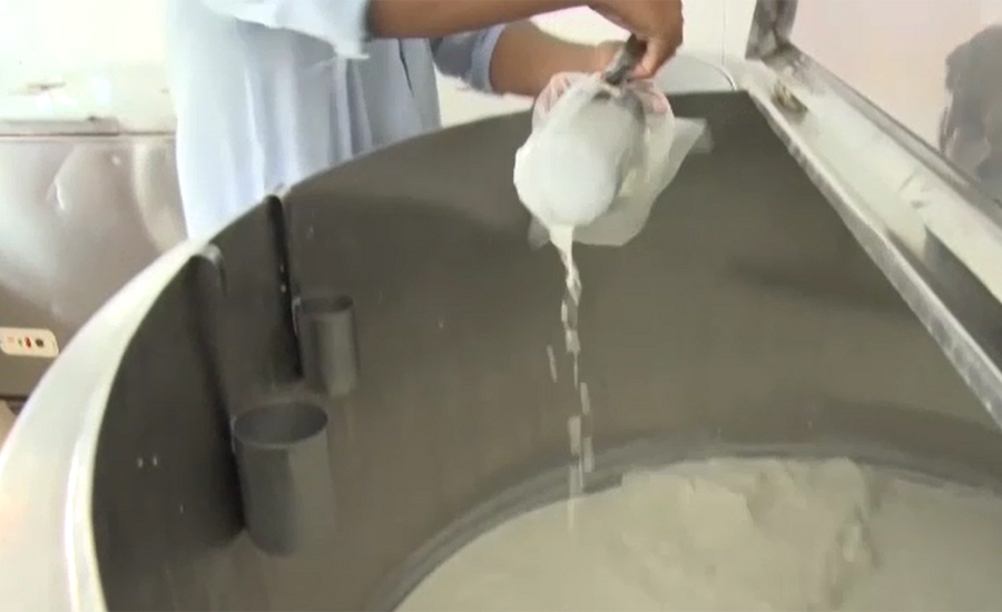 Milk price fixed at Rs 94 per liter in Karachi