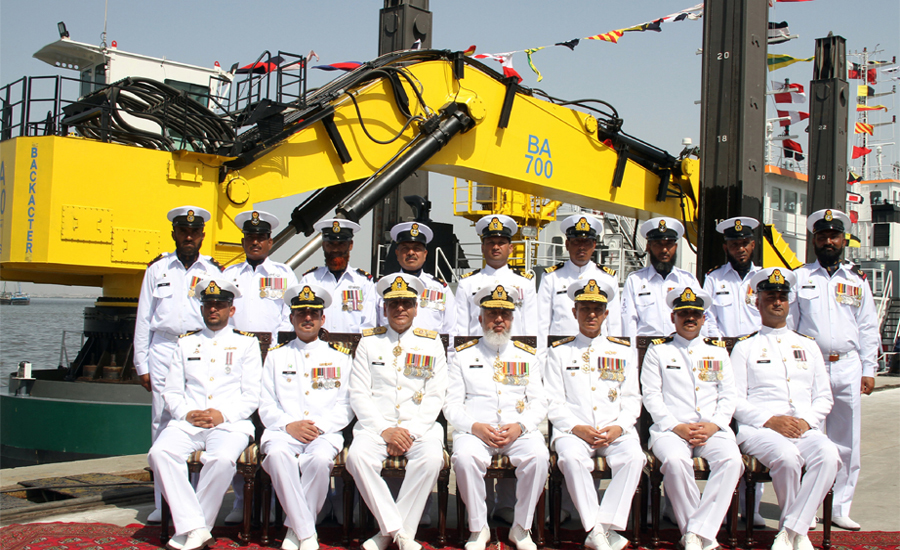 Pak Navy inducts Backhoe Dredger Rah Kusha & Split Hoper Barges Tarseel