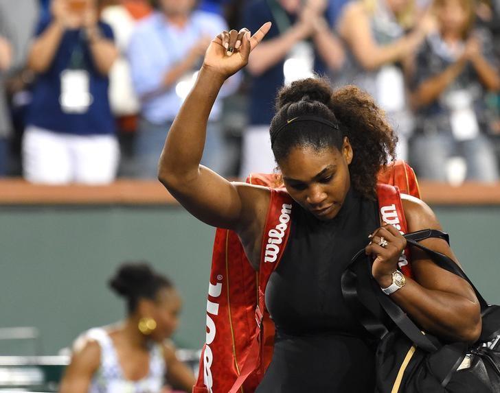 Venus cuts Serena's comeback short at Indian Wells