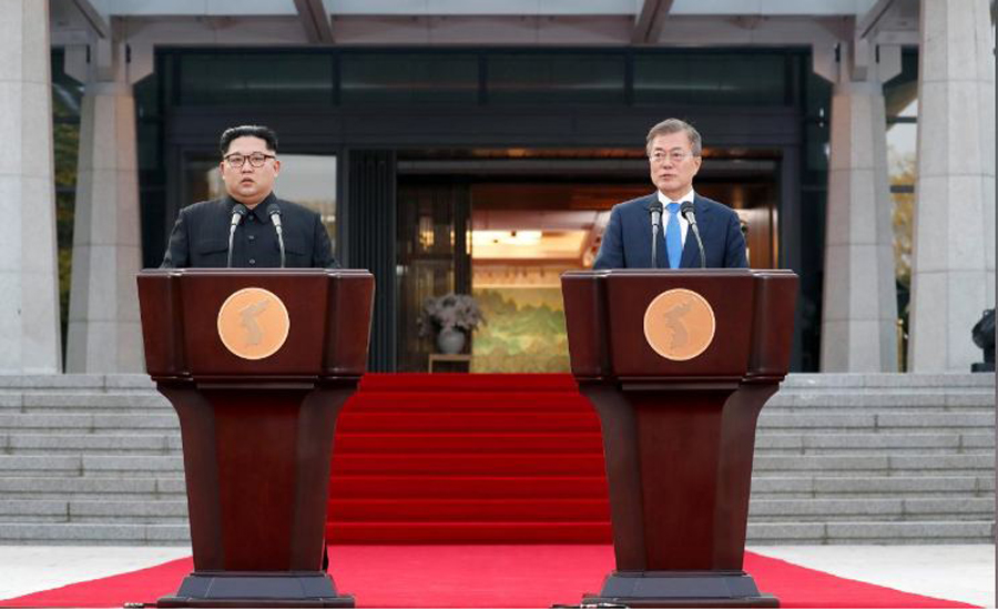 Korean leaders aim for end of war, 'complete denuclearisation' after summit