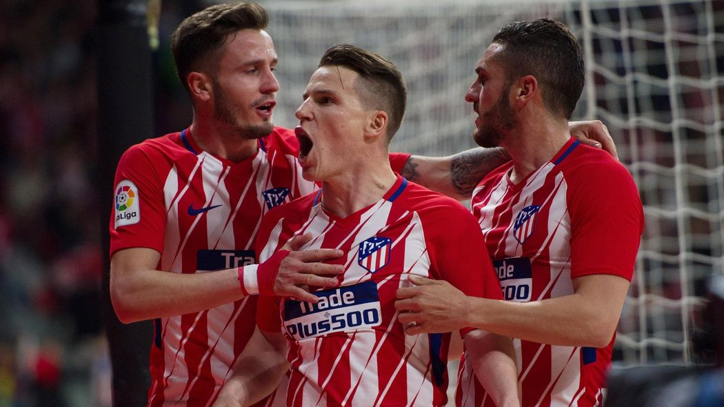 Lacklustre Atletico beat Deportivo with Gameiro penalty