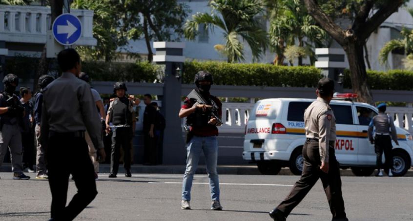 Suicide bomber on motorbike wounds police in Indonesia's Surabaya