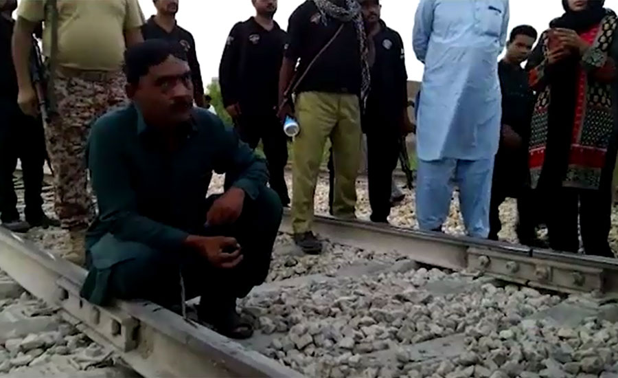 Twin blasts damages railway tracks near Hyderabad