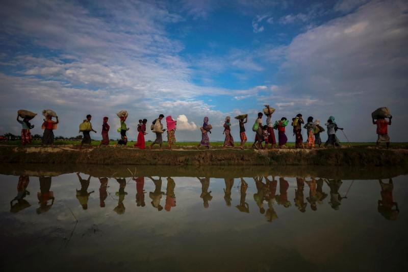 In Bangladesh, some 60 babies a day born in Rohingya camps: UN