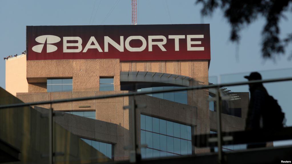 Thieves suck millions out of Mexican banks in transfer heist