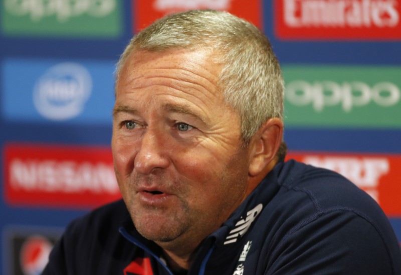 Assistant Farbrace to coach England's T20 side against Australia, India