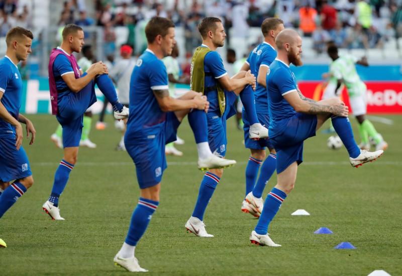 Iceland must turn defence into attack to keep World Cup dream alive