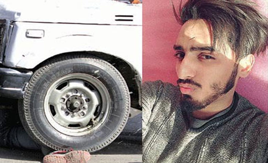Indian vehicle crushes another youth in Srinagar