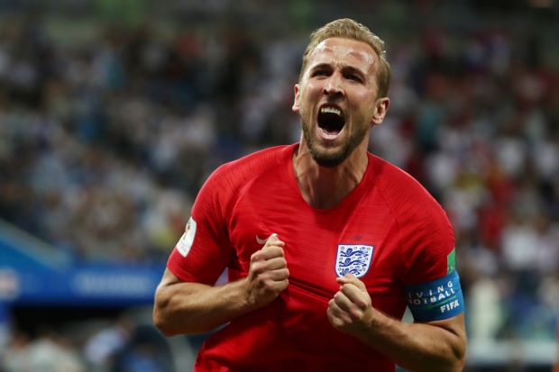 Kane takes to world stage as England edge past Tunisia