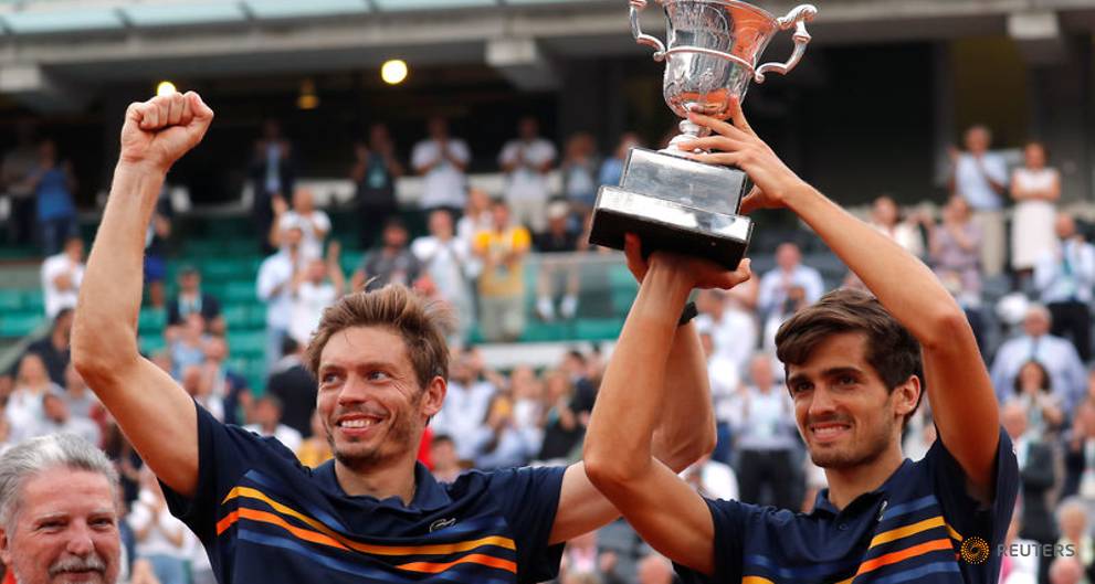 Home joy as Herbert and Mahut win doubles title