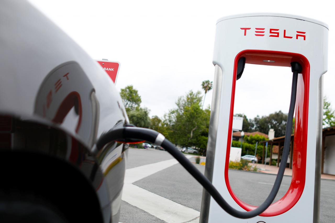 Tesla must fix 'flaws' in Autopilot after fatal crash: US consumer group