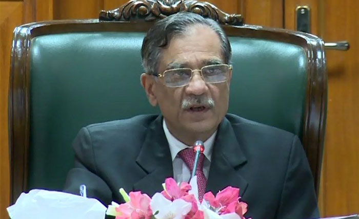 Islamabad IG transfer: CJ withdraws notice after Fawad’s explanation