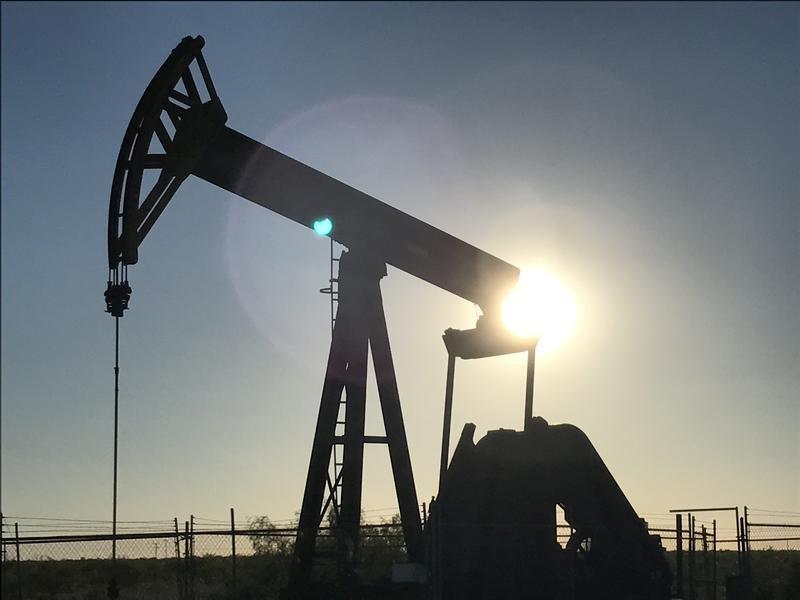 Oil prices dip on rising supplies from US, Russia