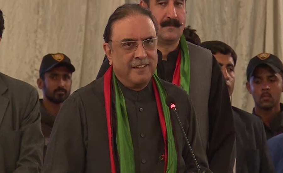 Commando who didn’t give security to BB feeling threat today: Zardari
