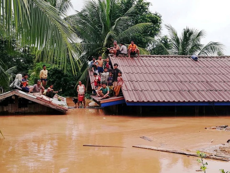 Nineteen dead, more than 3,000 in need of rescue, after Laos dam collapse