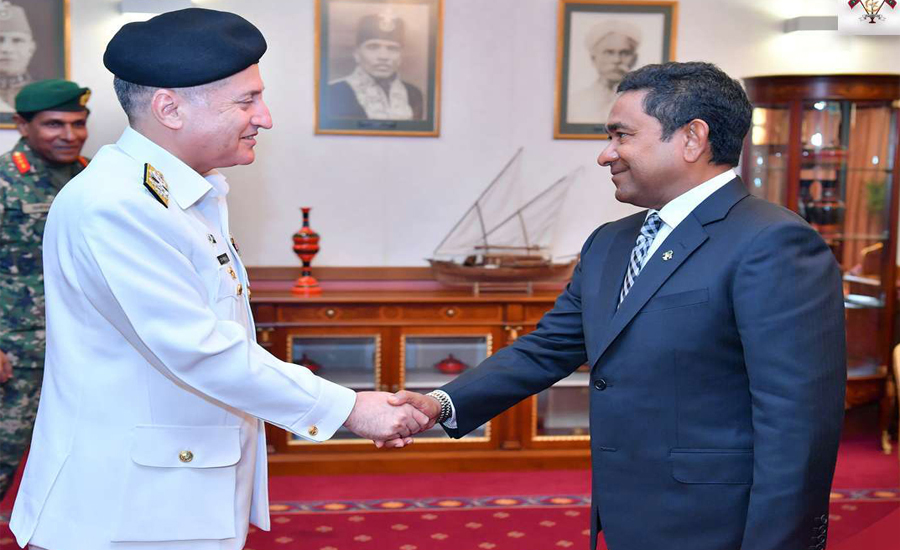 CNS Admiral Zafar Mahmood Abbasi calls on Maldives president