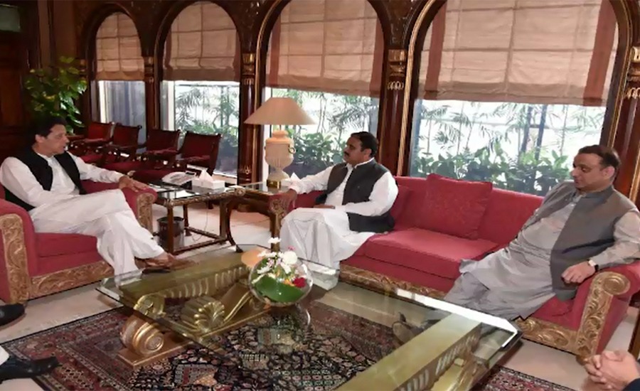 CM Usman Buzdar, Aleem Khan call on PM Imran Khan