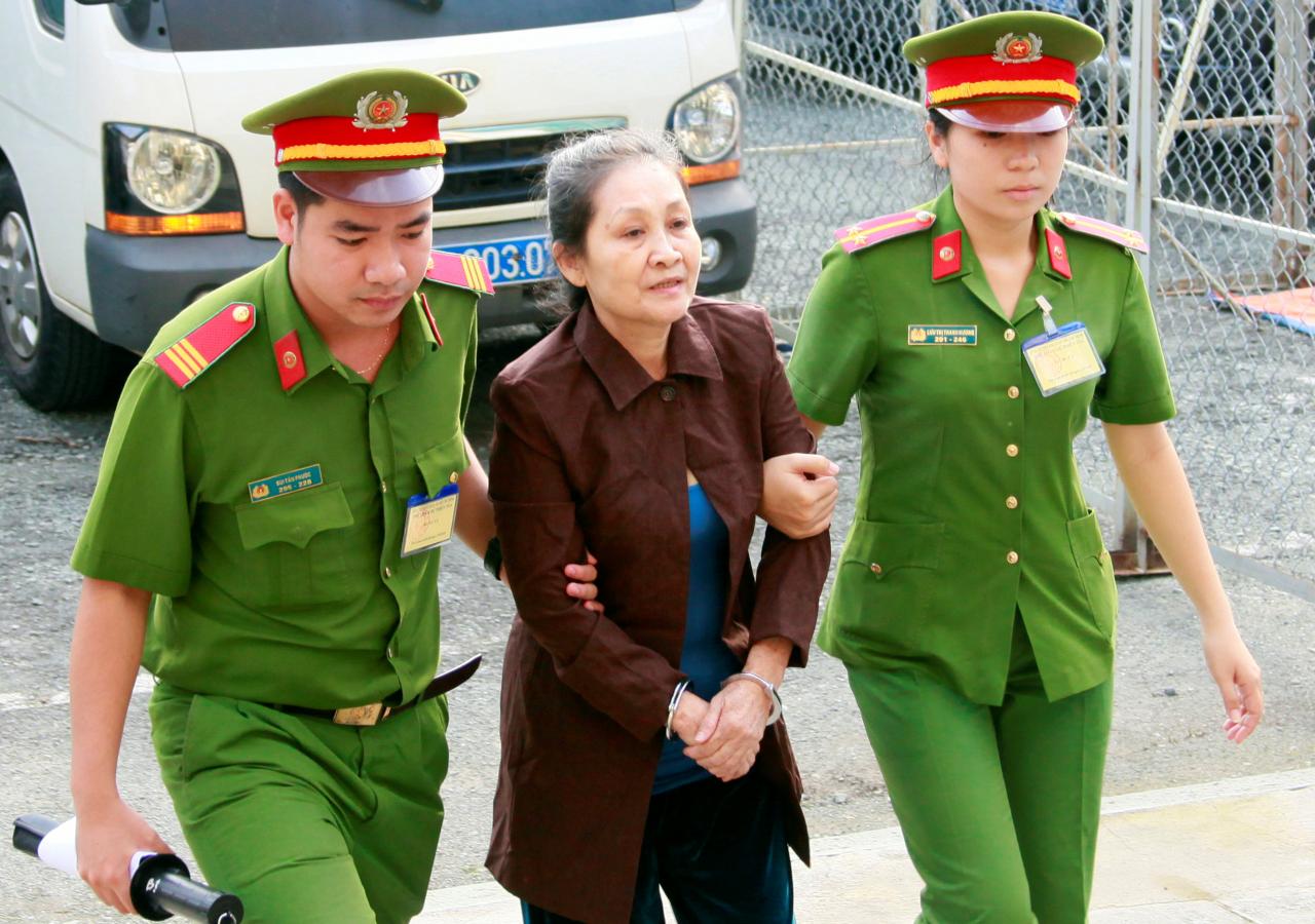 Vietnam jails two Vietnamese-Americans for 14 years over bomb attacks