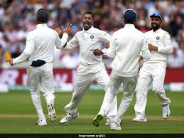 India seize control of the third Test after England batting collapse