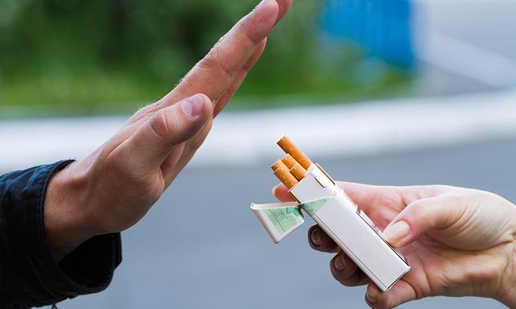 Smoking ban in public housing might make quitting easier