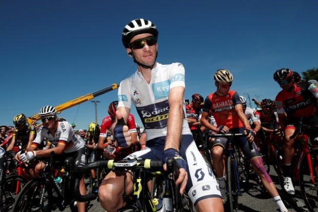 Yates leads Vuelta again after storming to stage victory
